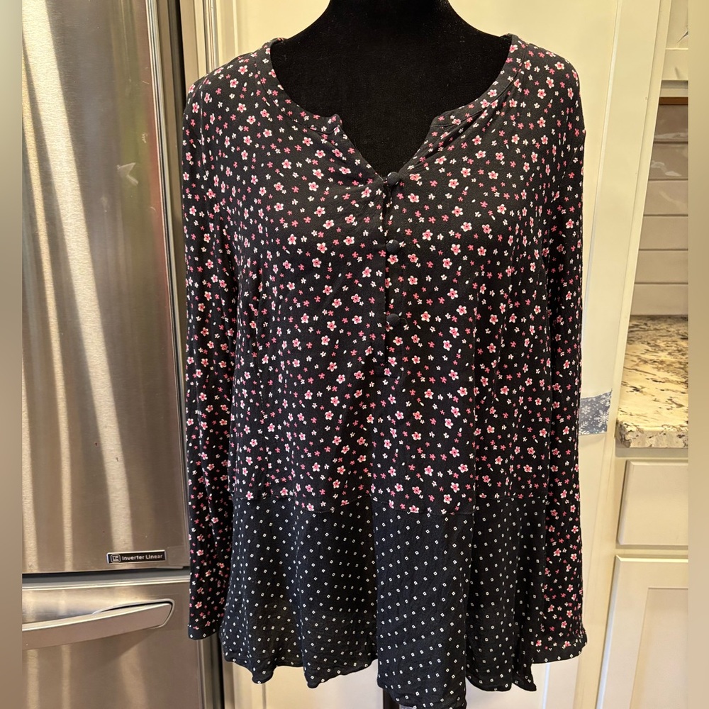 Floral Black and Pink Women's Top